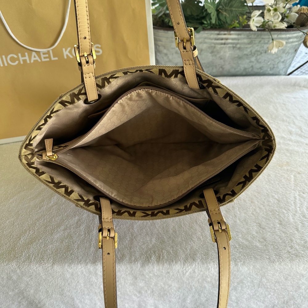 Original Michael Kors Tote - Picture 10 of 14